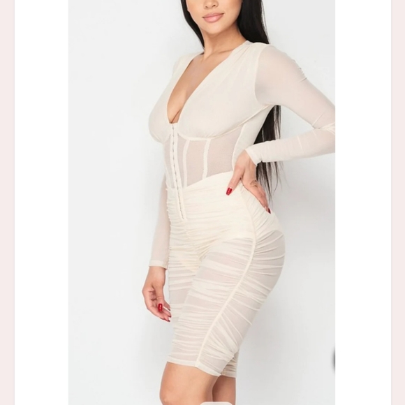 Ivory Mesh Ruched Corset Romper - Picture 3 of 5